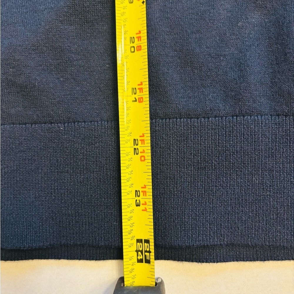 Nautica NWT Navy and White Striped Top - Picture 8 of 10